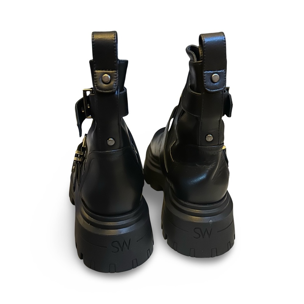 Stuart Weitzman Black Maverick Bedford Moto Boots - Picture 2 of 5